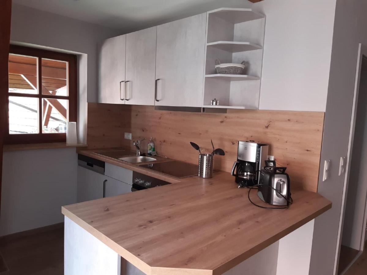 Apartament Weingut Engelhardt Rottingen Zewnętrze zdjęcie